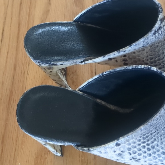 Snakeskin mules - Picture 4 of 5